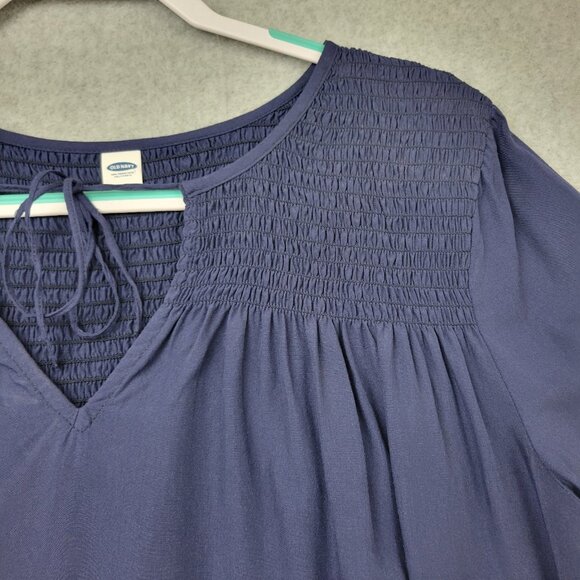 Old Navy Dress Womens Medium Blue Long Sleeve Smocked Chambray New - Picture 5 of 16